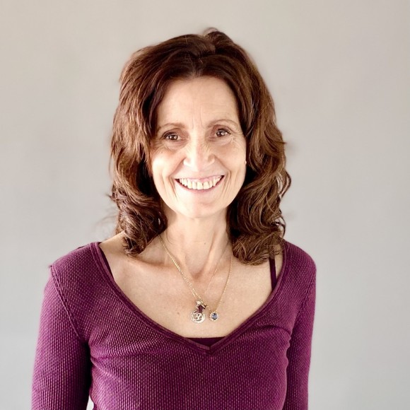 Meet your Posher, Posh - Picture 1 of 1